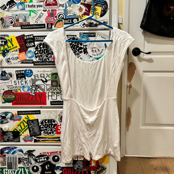 Are You Am I Juna Romper - Picture 5 of 13